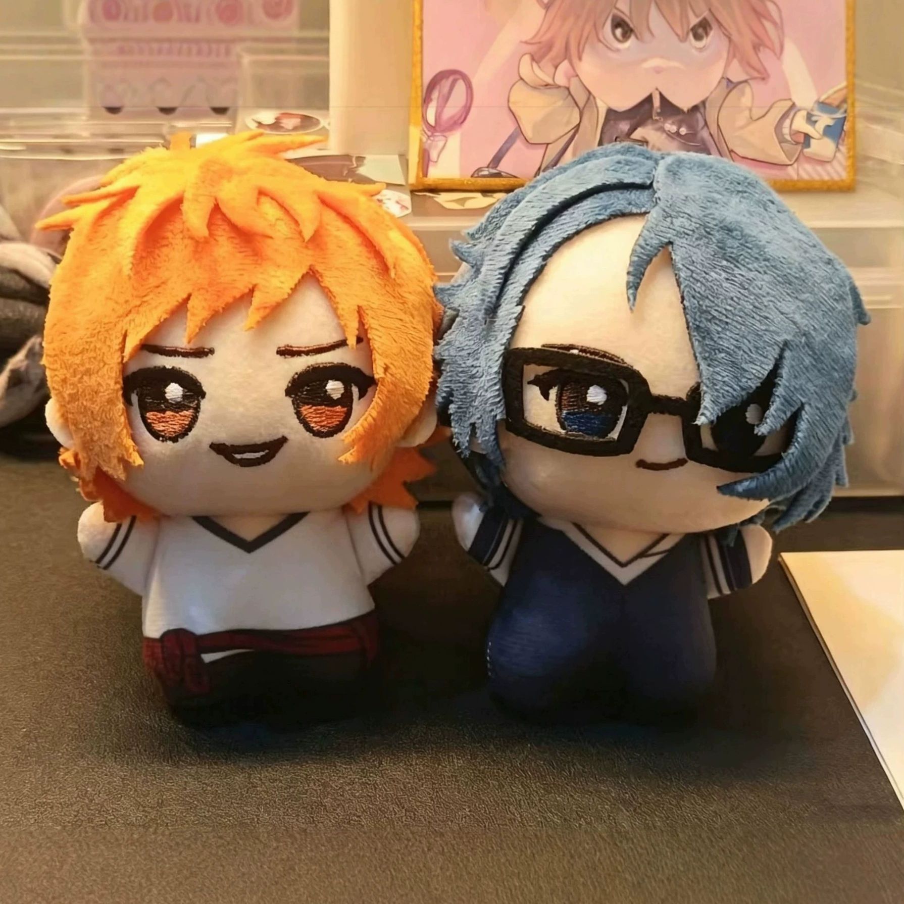 10cm Fushimi Saruhiko Plüschti – Cosplay Plushie Prop Bewertung und Preis